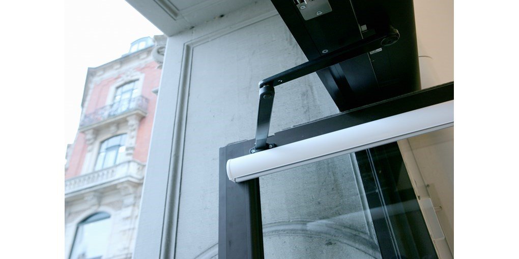 Besam SW1000B balance door system
